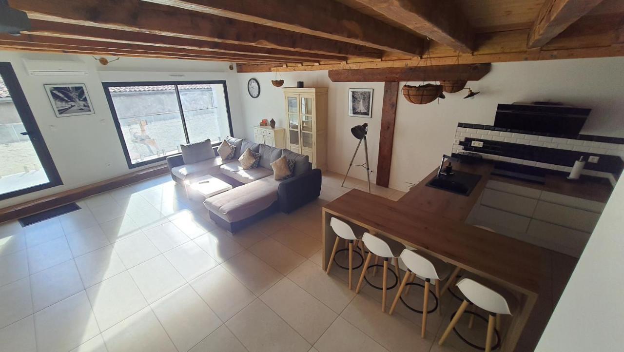 Beau T4 Au Coeur Du Centre Ville Нарбон Екстериор снимка